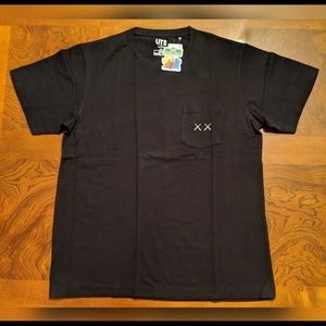 UNIQLO X KAWS X SESAME STREET Tee